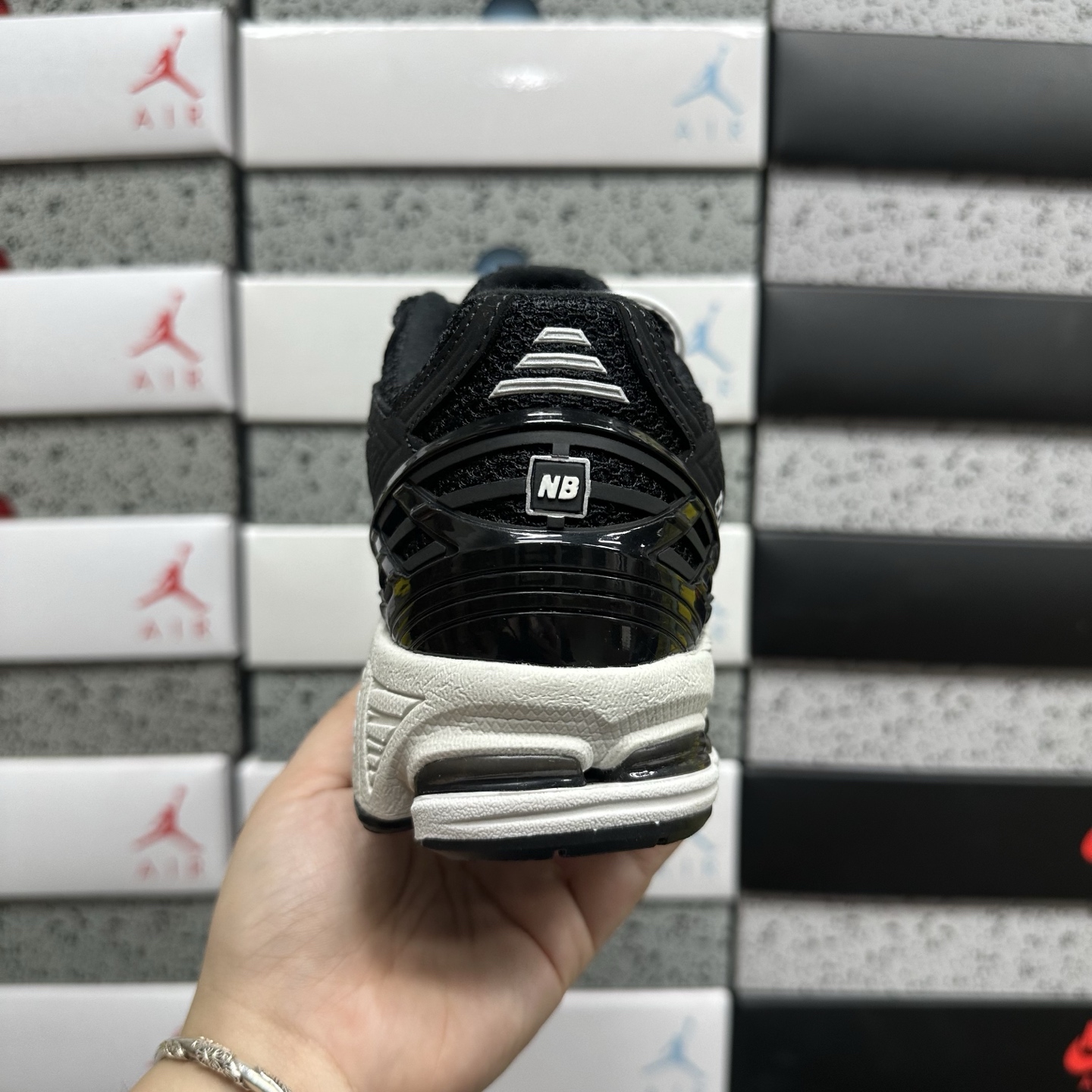 New Balance 1906 Sneakers detail 2