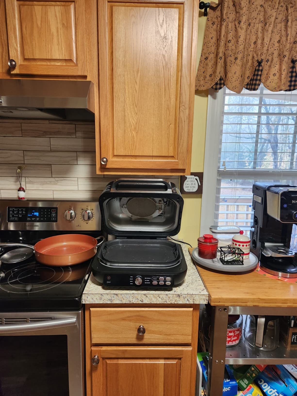 Ninja IG651 Foodi Smart XL Pro 7-in-1 Indoor Grill/Griddle Combo