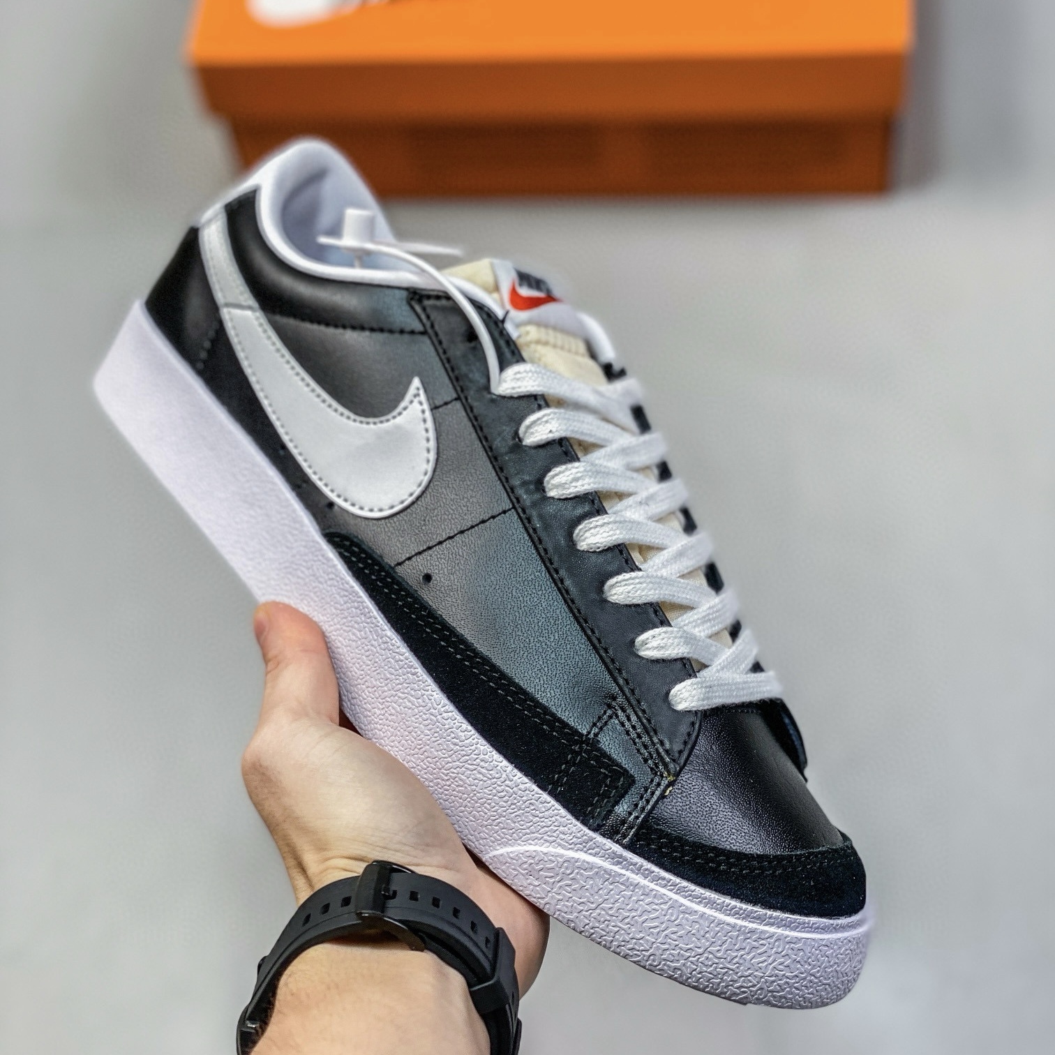 Blazer Low
