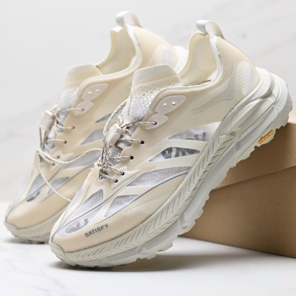 HOKA Mafate Speed 4