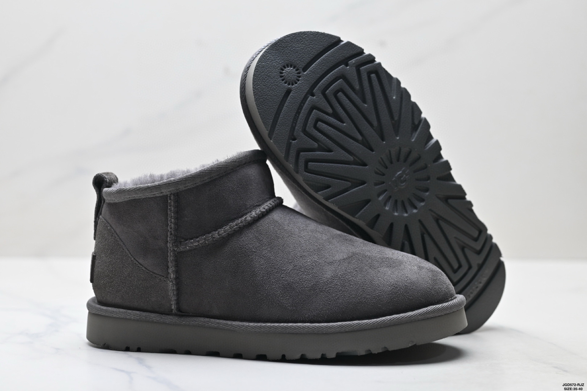 UGG Classic Ultra Mini Detail 18