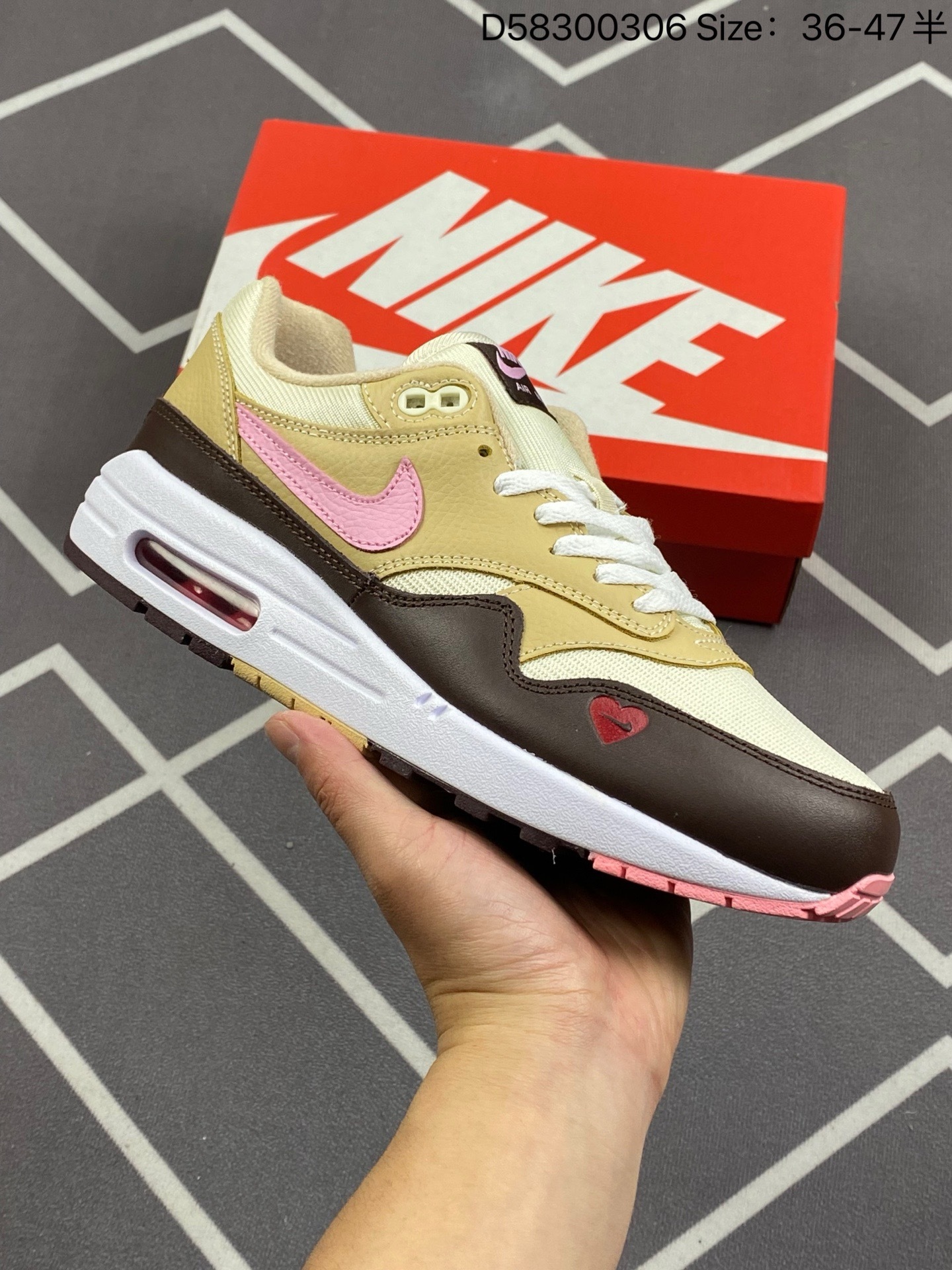 Nike Air Max 1