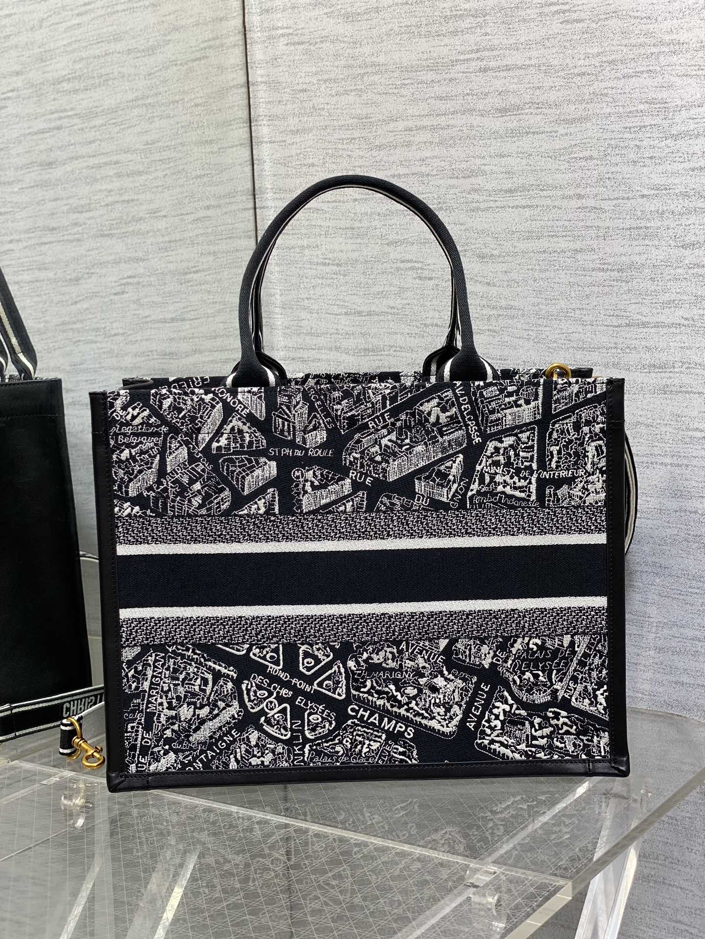 Dior Book Tote Large Newspaper