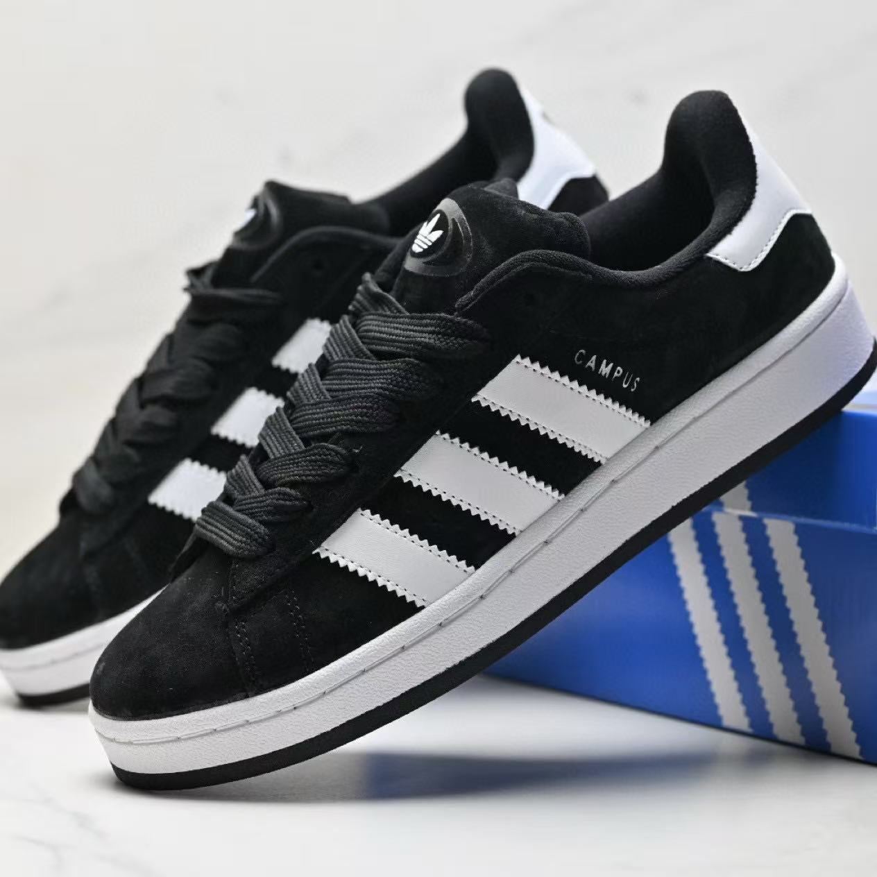 Adidas Campus