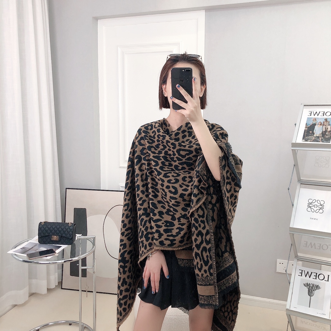 Dior Oblique Shawl Brown and Navy and Green product images