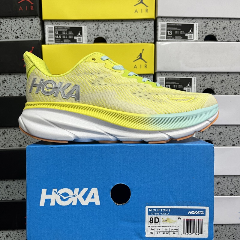 Hoka Clifton 9 Sneakers