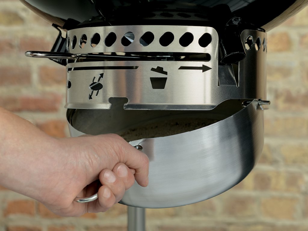 Weber Performer Deluxe Charcoal Grill