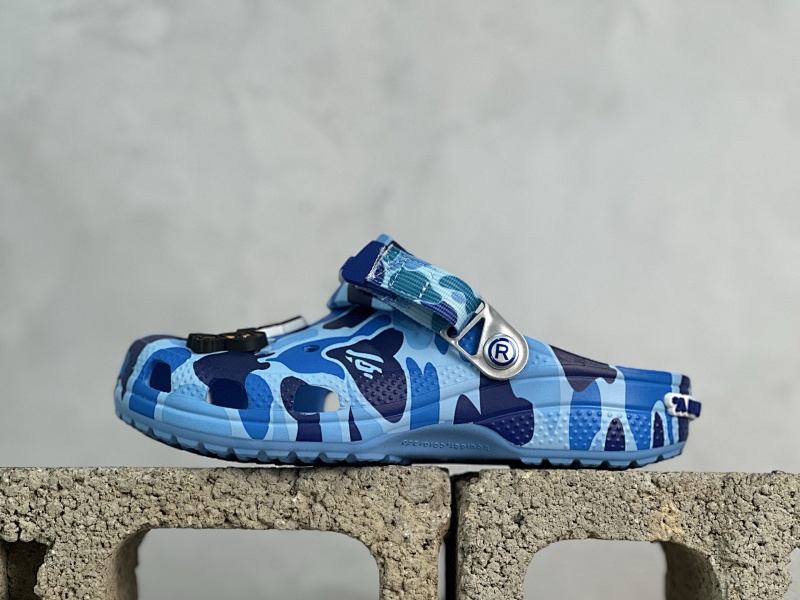 Crocs x BAPE Classic Clog - Blue
