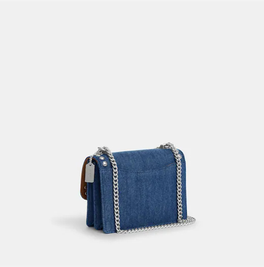 COAthtCH Classic handbags