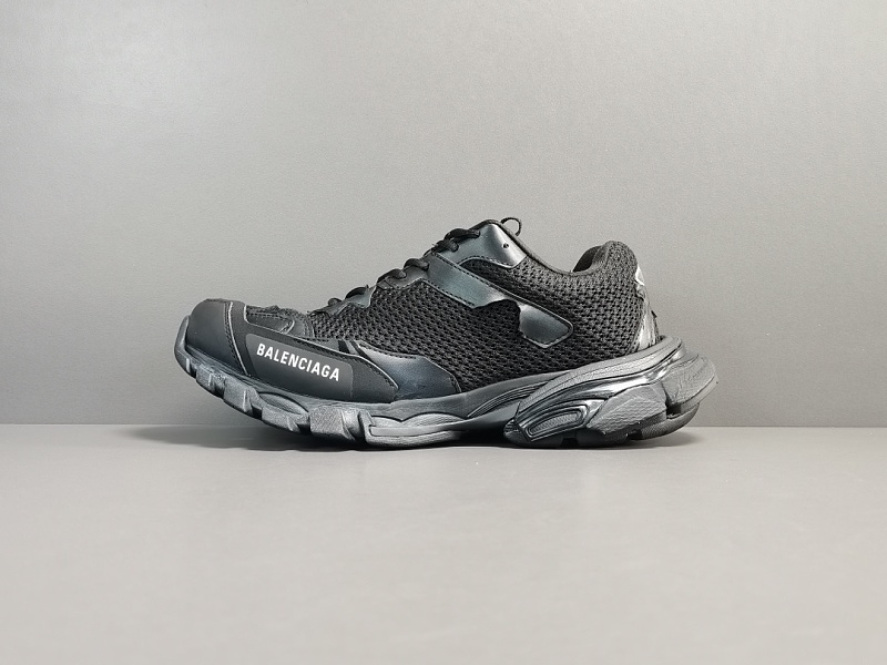 Balenciaga Track 3.5 Black Sneakers