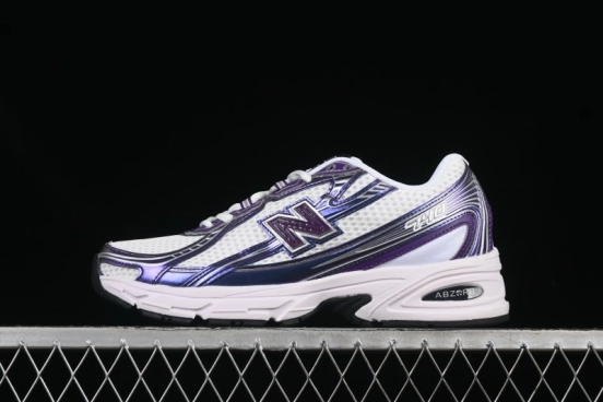New Balance 740