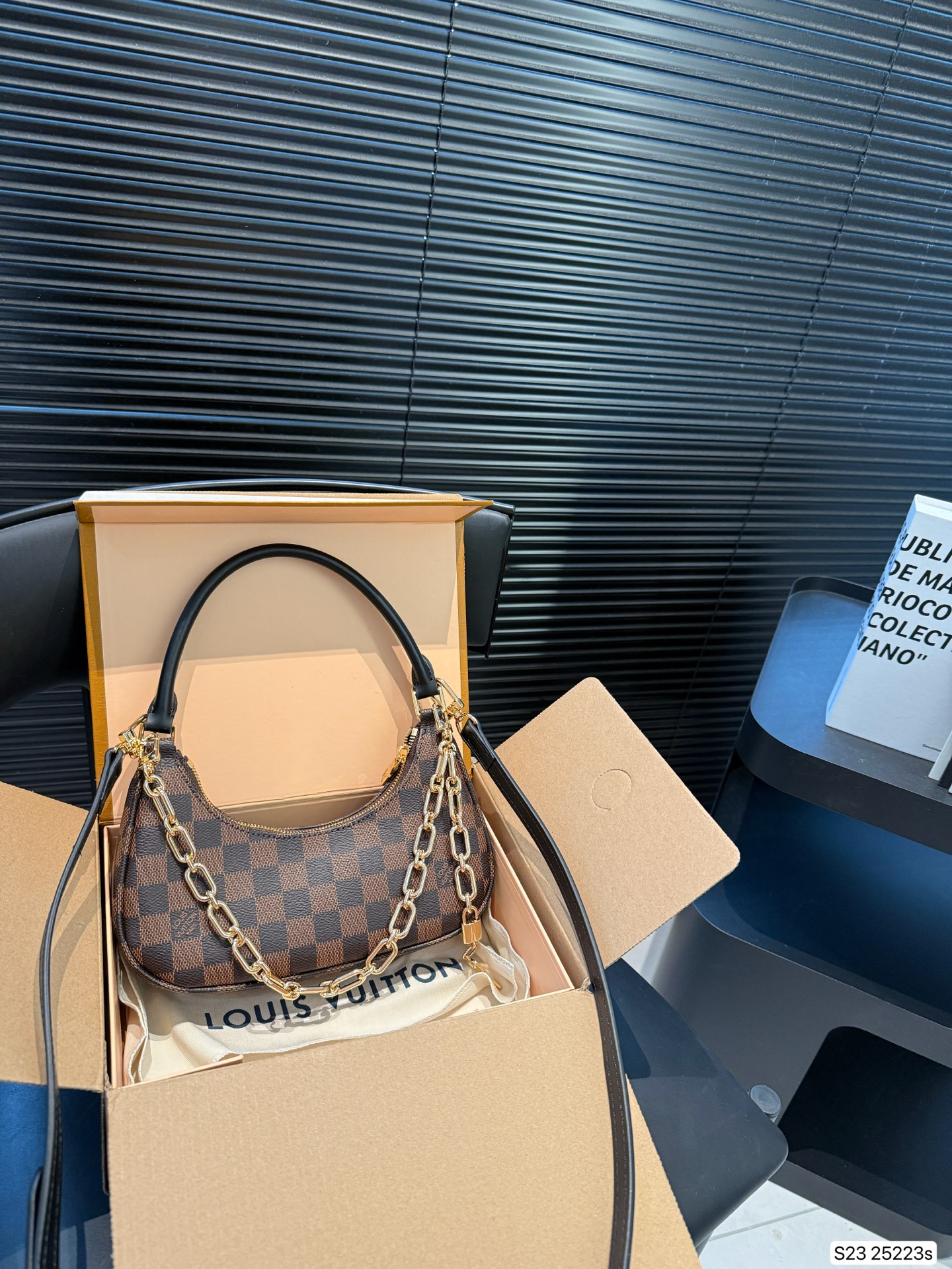 LV catchy horn bag