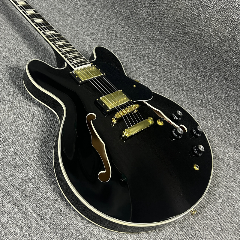 Great Black Electric Guitar Rosewood Fingerboard Maple Body 22 Tone Position Top