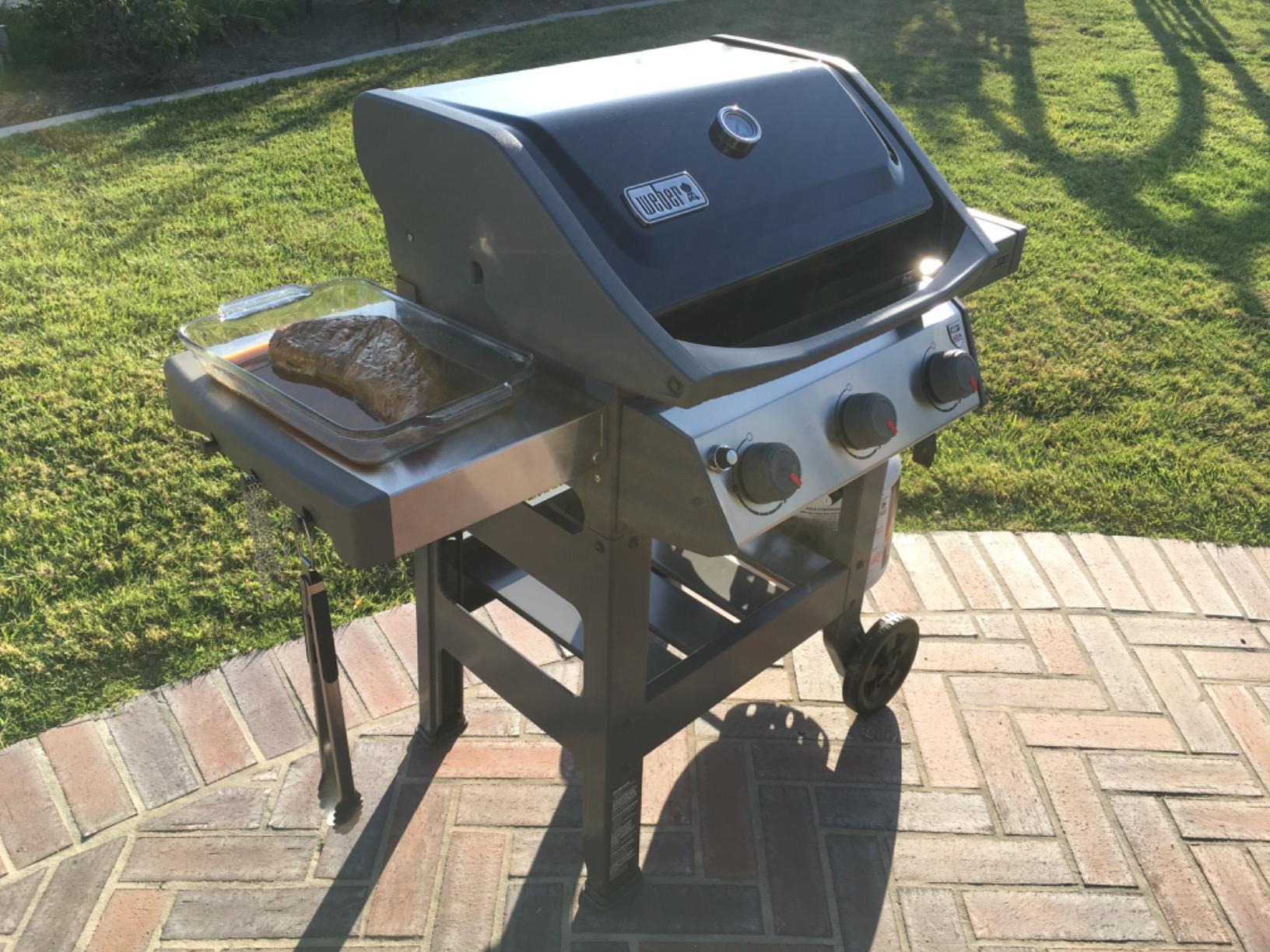 Weber Spirit II E-310 3-Burner Liquid Propane Grill