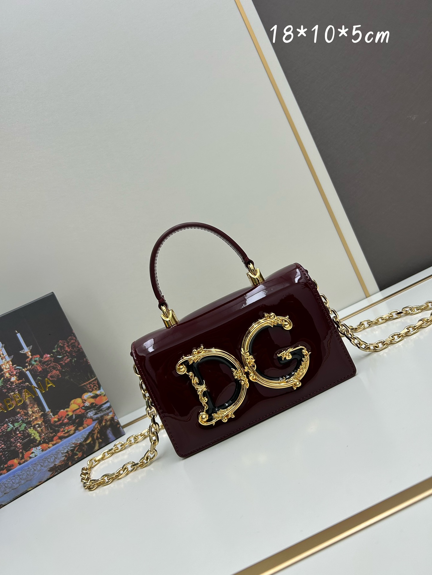 Dolce & Gabbana DG Girls Mini Top Handle Bag（Patent Leather）