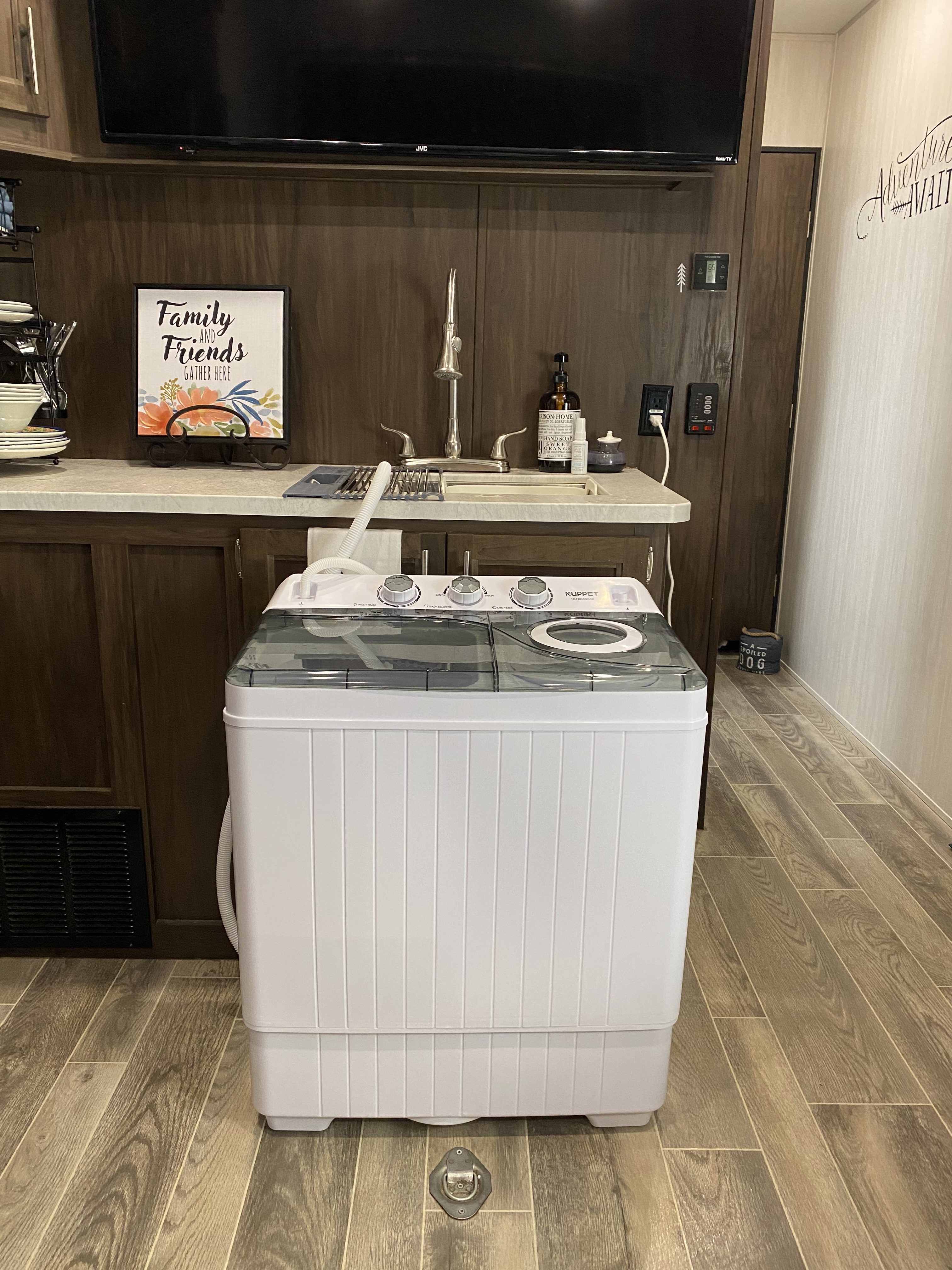 KUPPET Compact Twin Tub Mini Washing Machine 26lbs Capacity