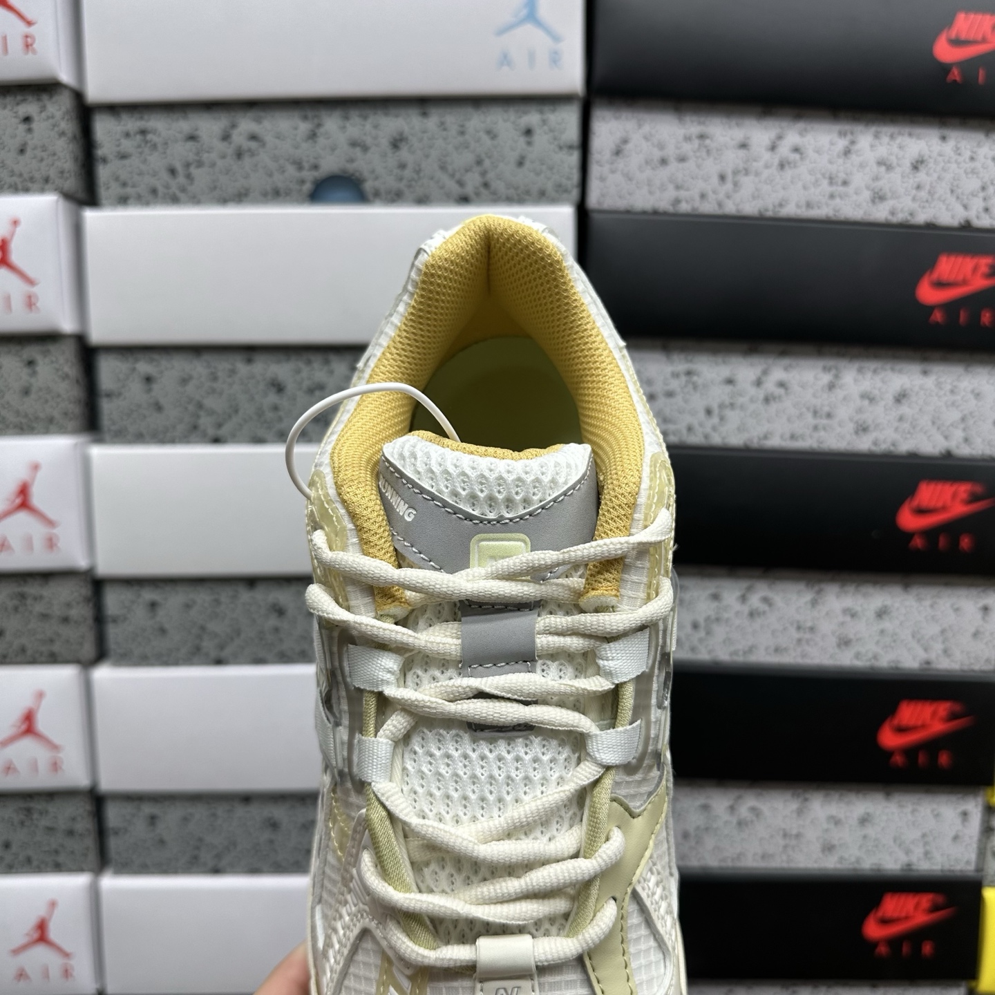 New Balance 1906 Sneakers detail 2