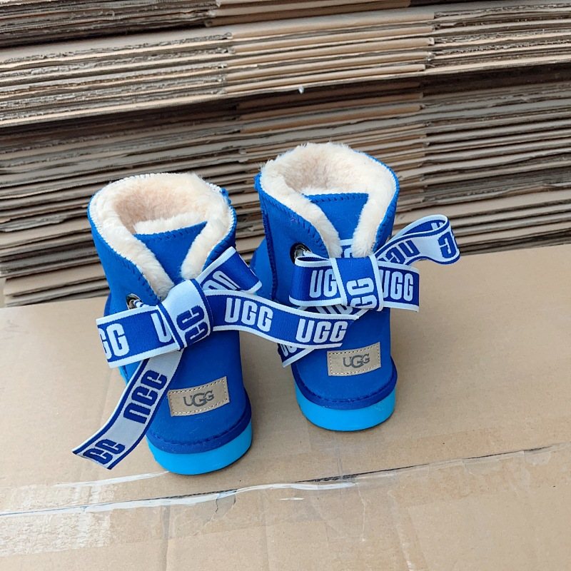 UGG 78 Logo Strap Classic Mini Boots