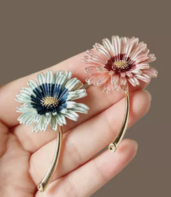 Playful Star Stud Earrings