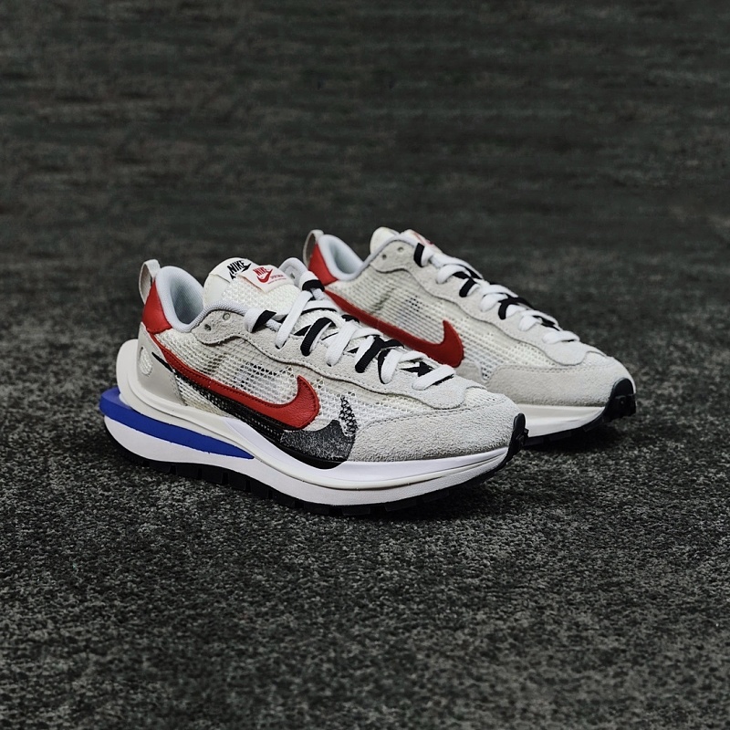 Nike x sacai Sneakers