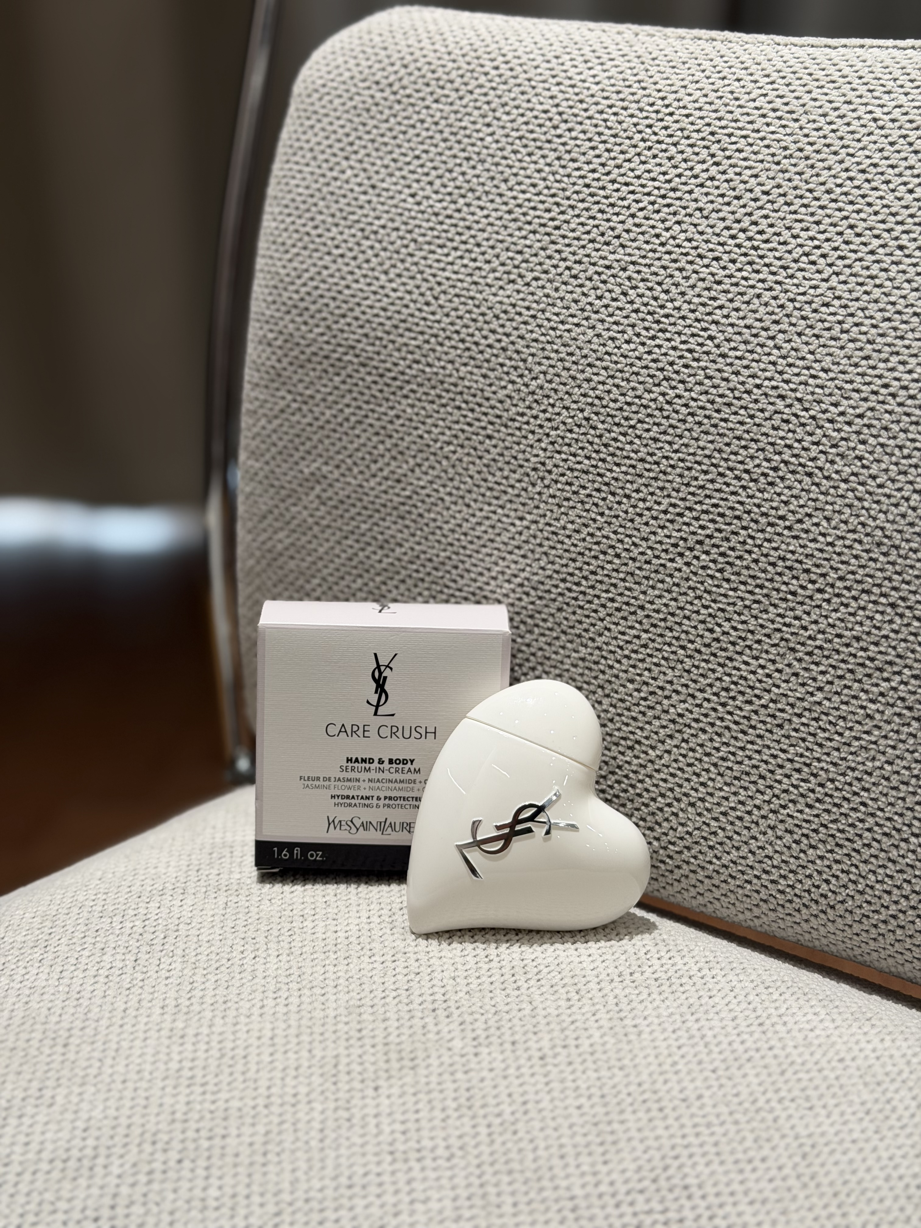 YSL Care Crush Heart Hand Cream 【50ml】