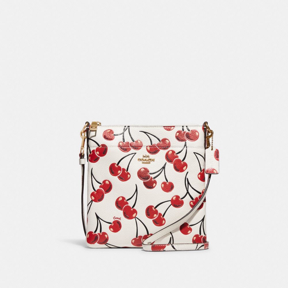 COAthtCH Classic handbags