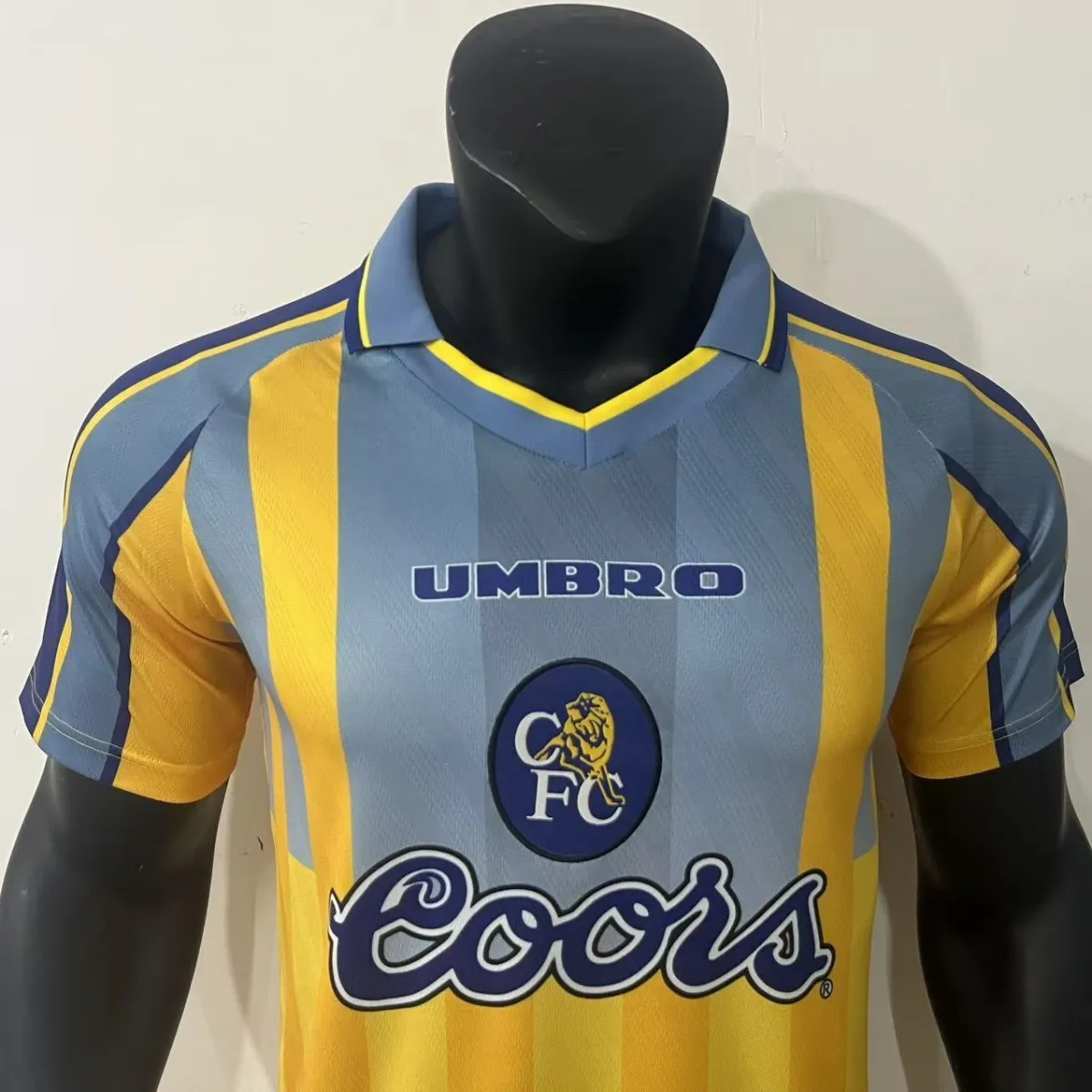 Chelsea away kit