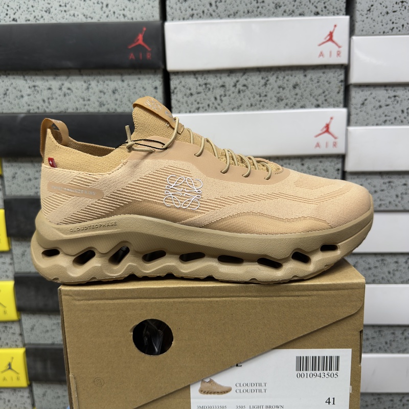 LOEWE x On Cloudtilt