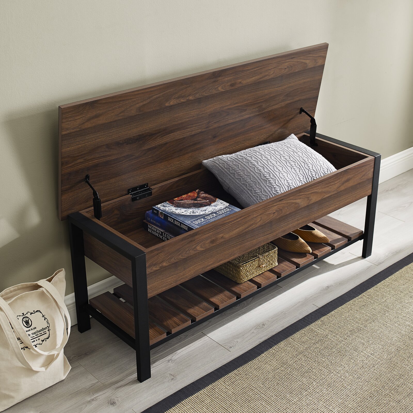 Ochlocknee Flip Top Storage Bench