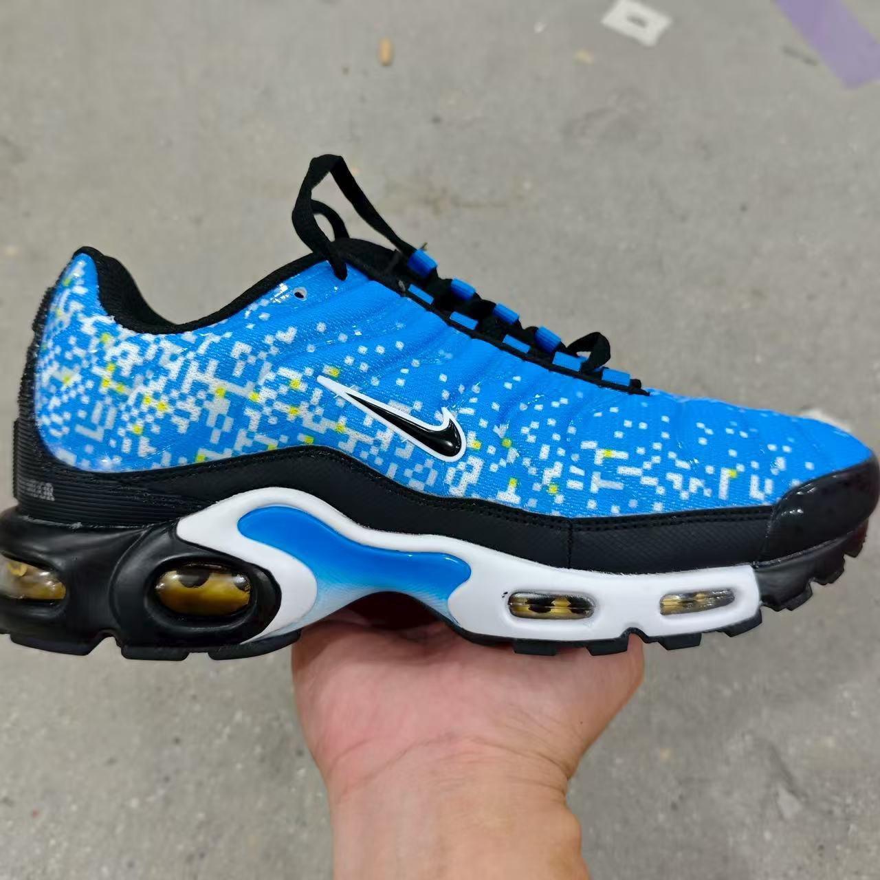 Air Max Plus 5