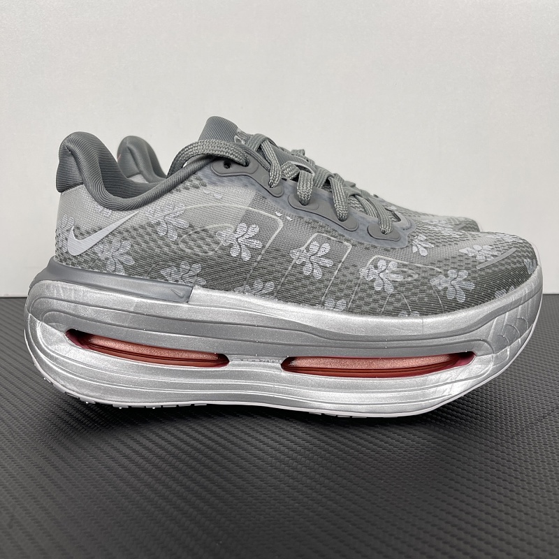 Nike Vomero Premium