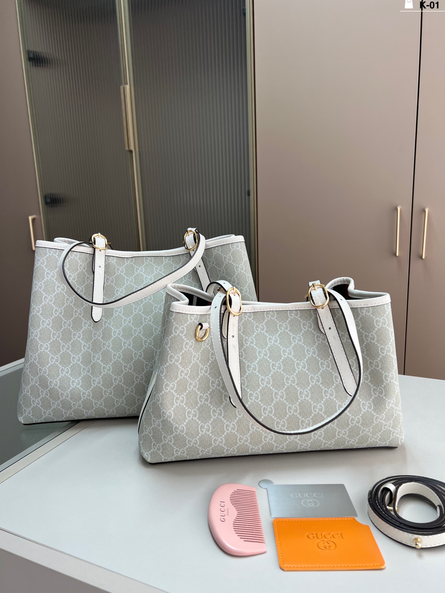 Gucci tote bag