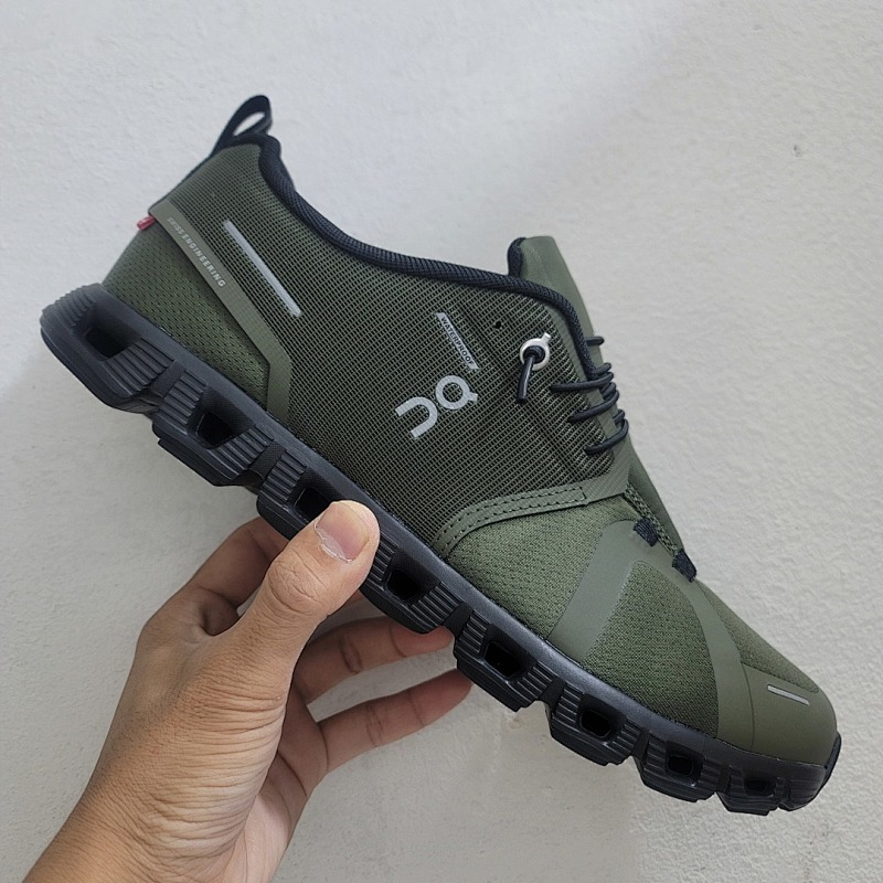 On Cloud 5 colour options