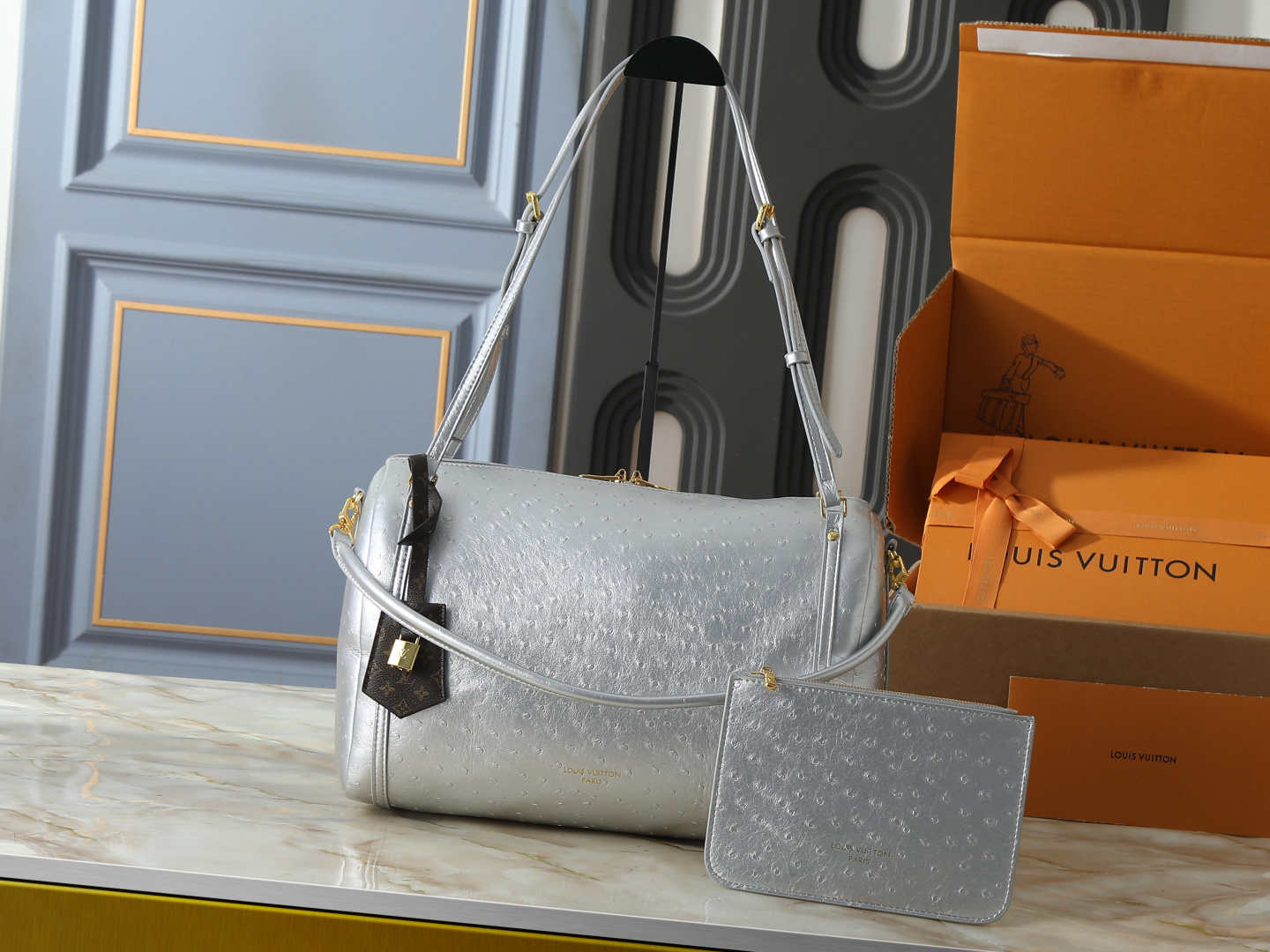 LV Speedy Soft 30（Ostrich Embossed）