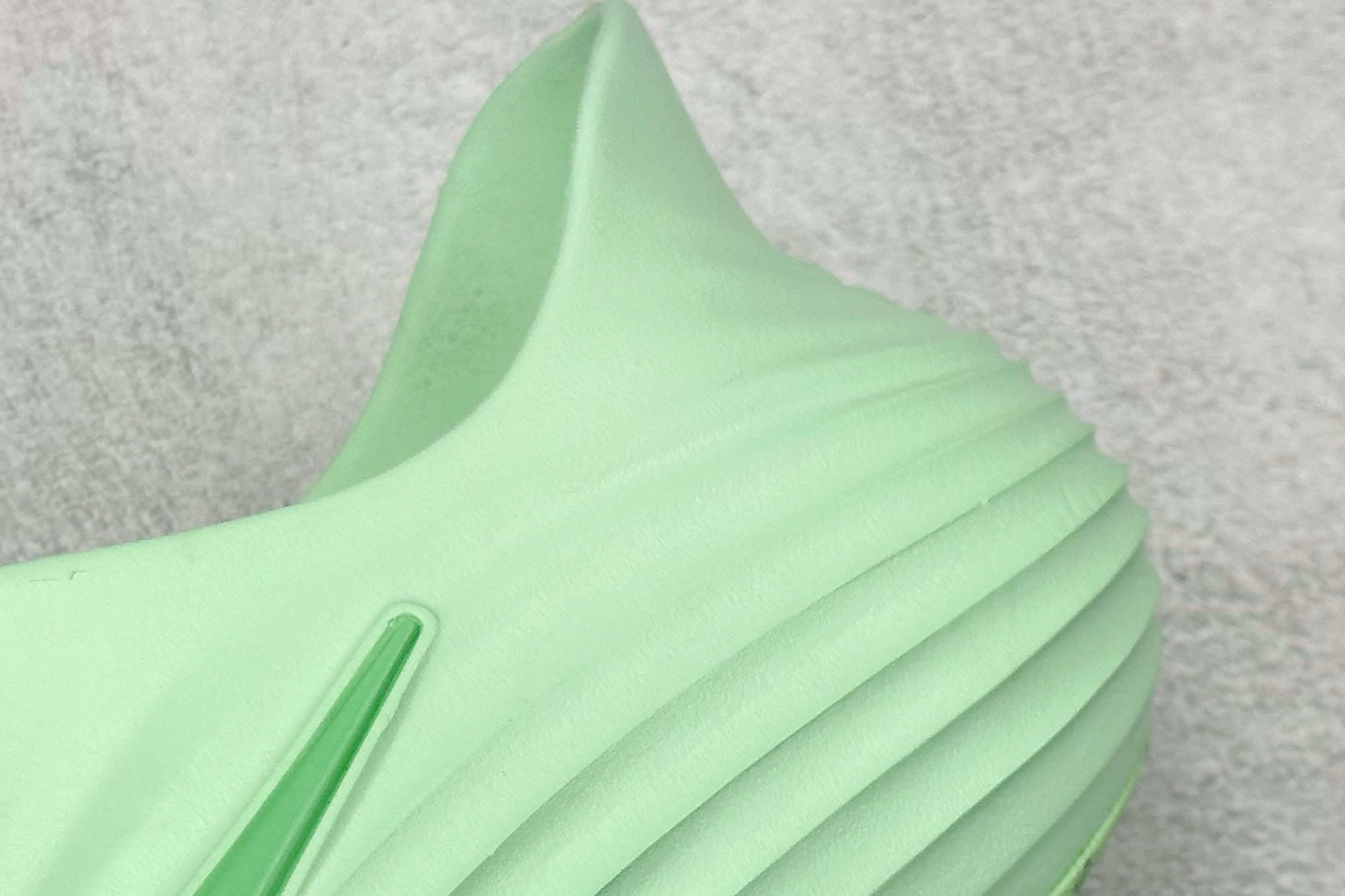 Nike ReactX Rejuven8 Sneakers detail 1