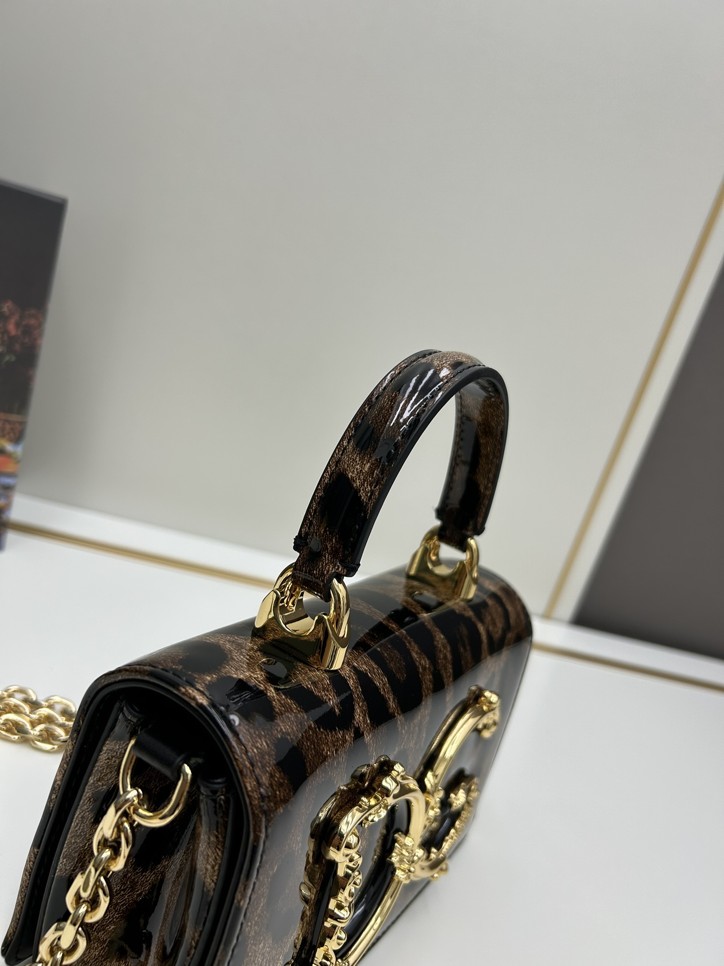 Dolce & Gabbana DG Girls Mini Top Handle Bag（Patent Leather）