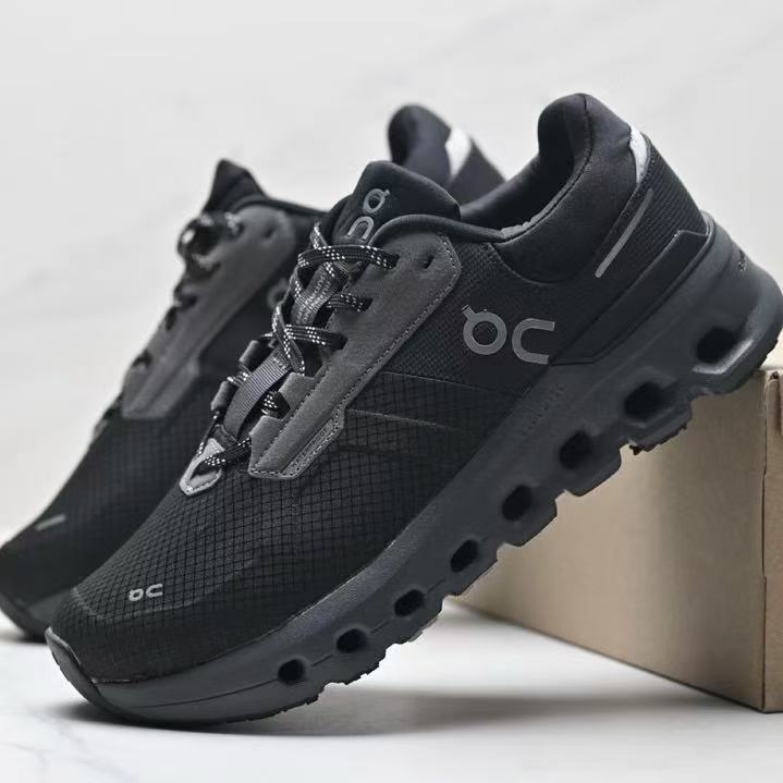 ON Cloudrunner 2