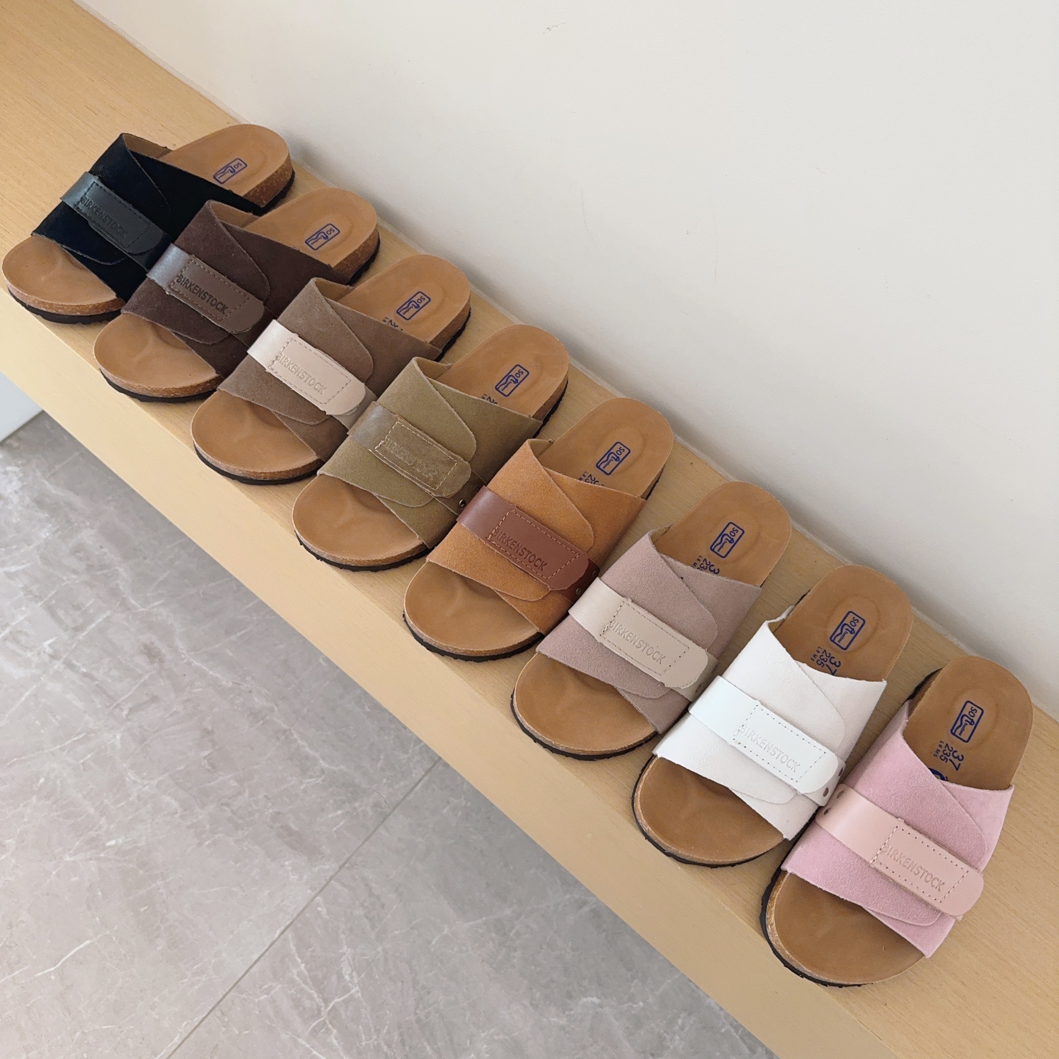 UGG Footwear Style 051