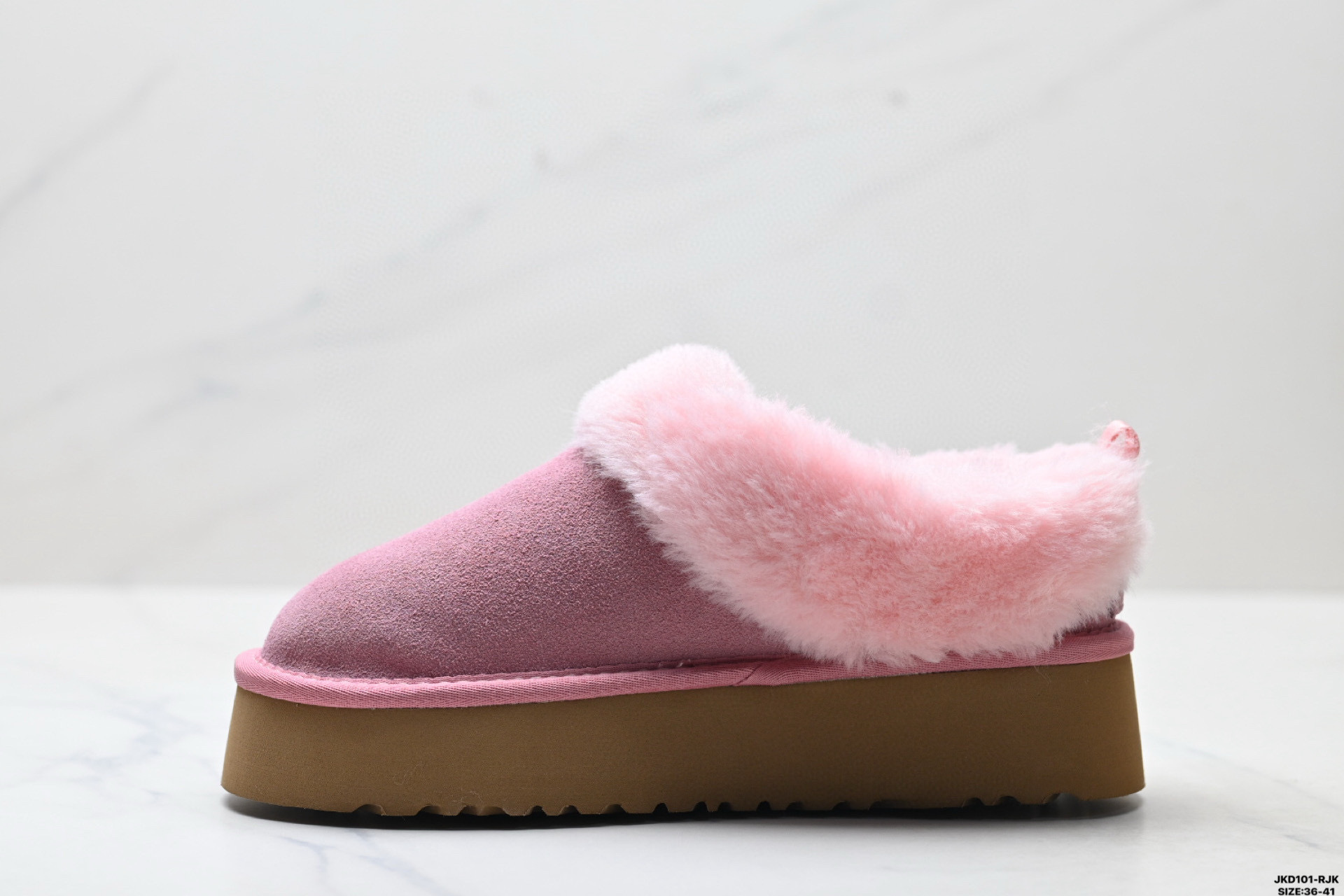 UGG Classic Clear Mini Detail 15