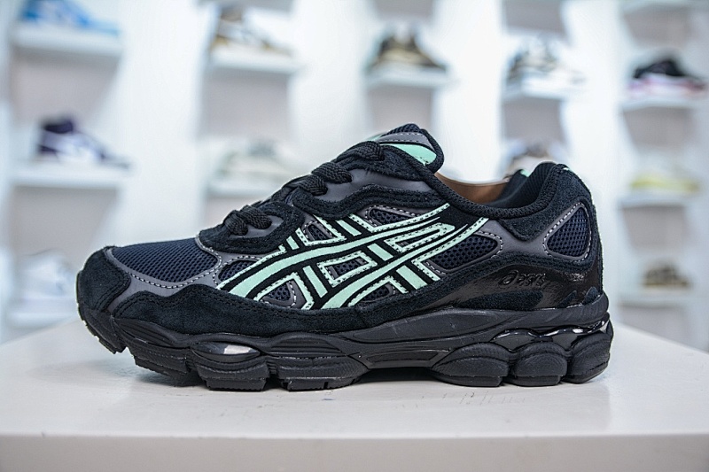 ASICS Running Shoes product