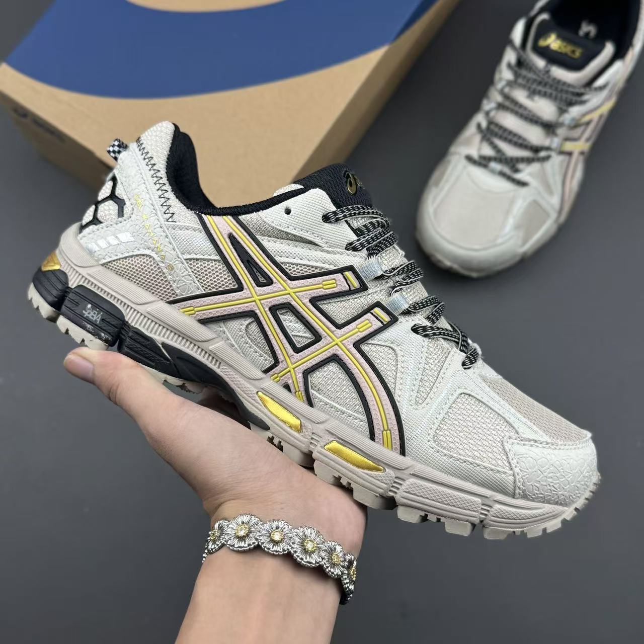 ASICS Gel-Kahana 8