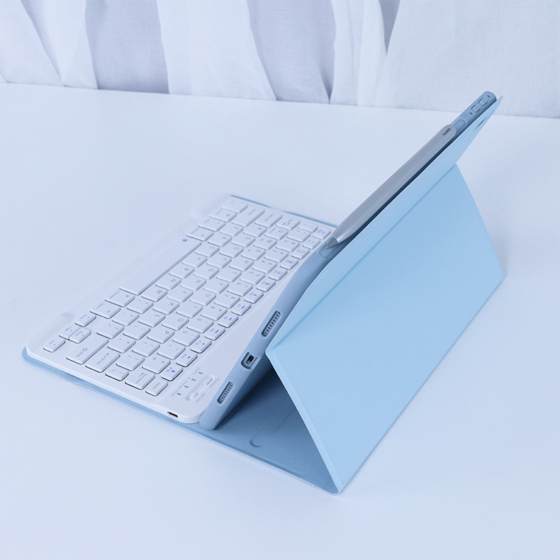 iPad 10 Gen Protective Case Magnetic - back view