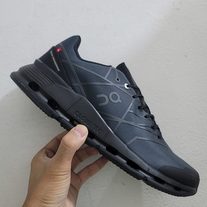 On Cloud 5 colour options
