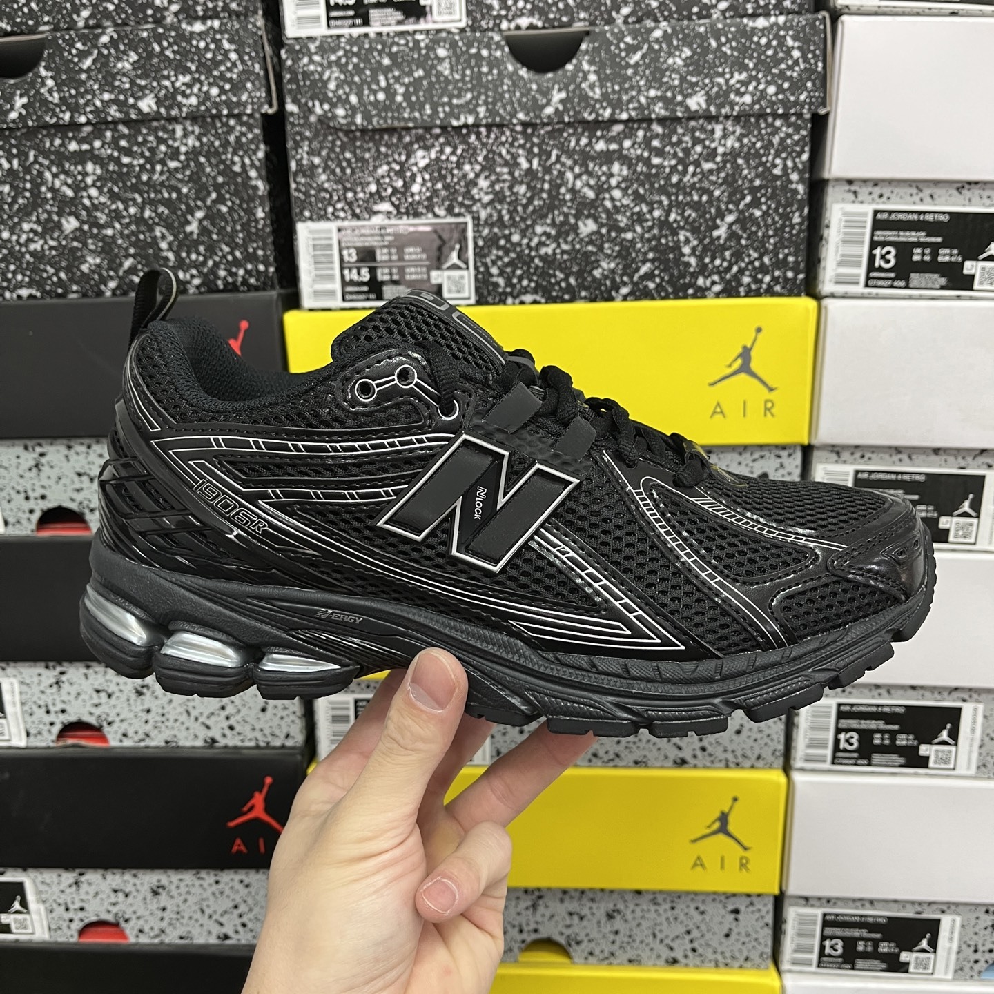 New Balance 1906 Sneakers detail 3