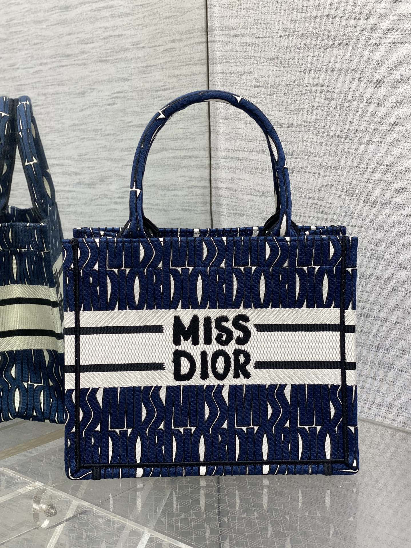 Dior Miss Dior Book Tote Beige
