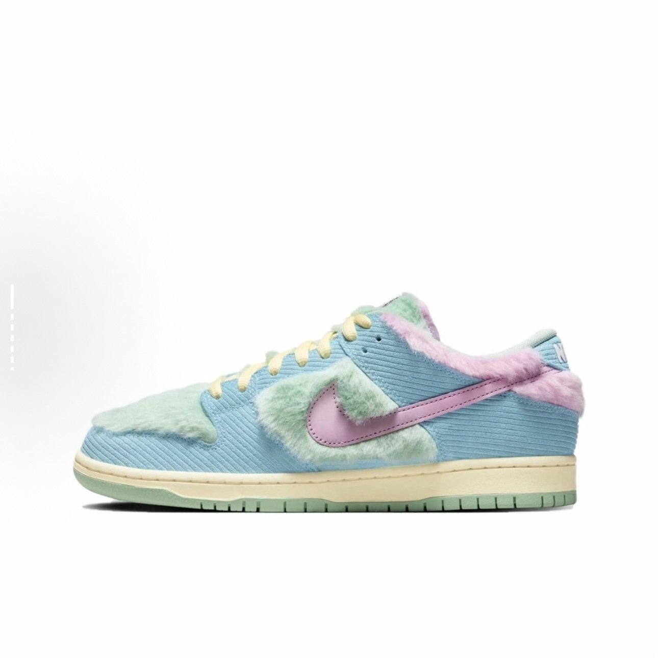 Nike Dunk Low Collection