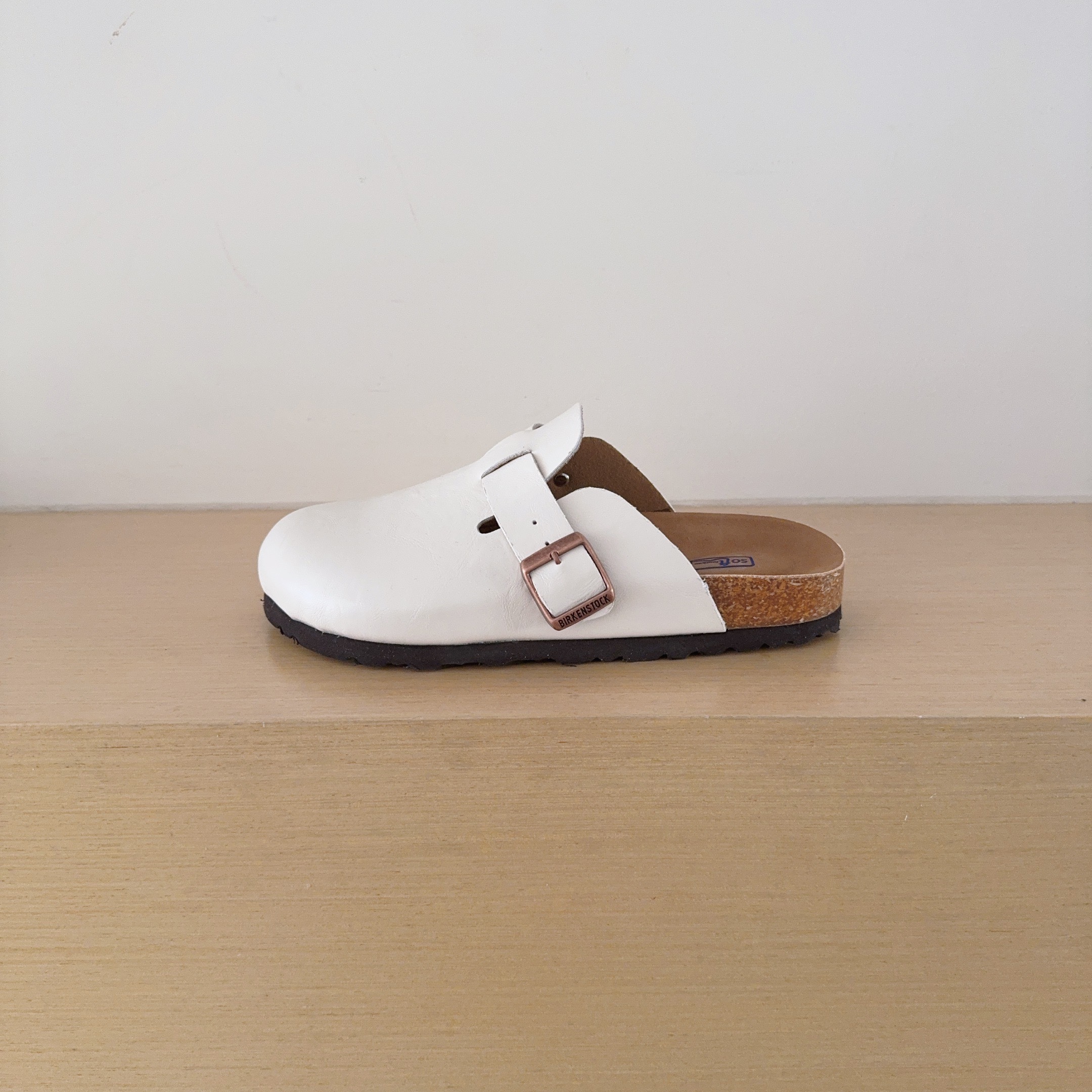 UGG Kids Matte And Gloss Series Birken-Style Clogs Adult And Kids