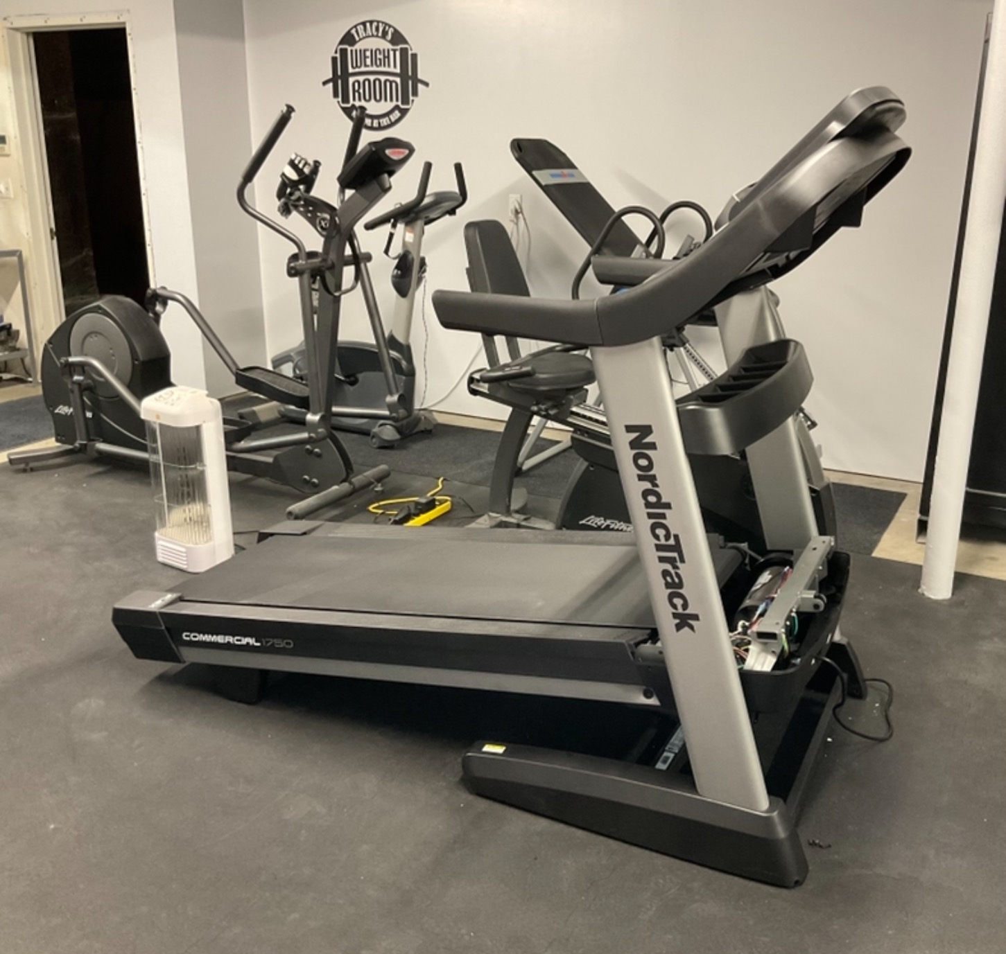 NordicTrack Commercial Series + 30-Day iFit Membership