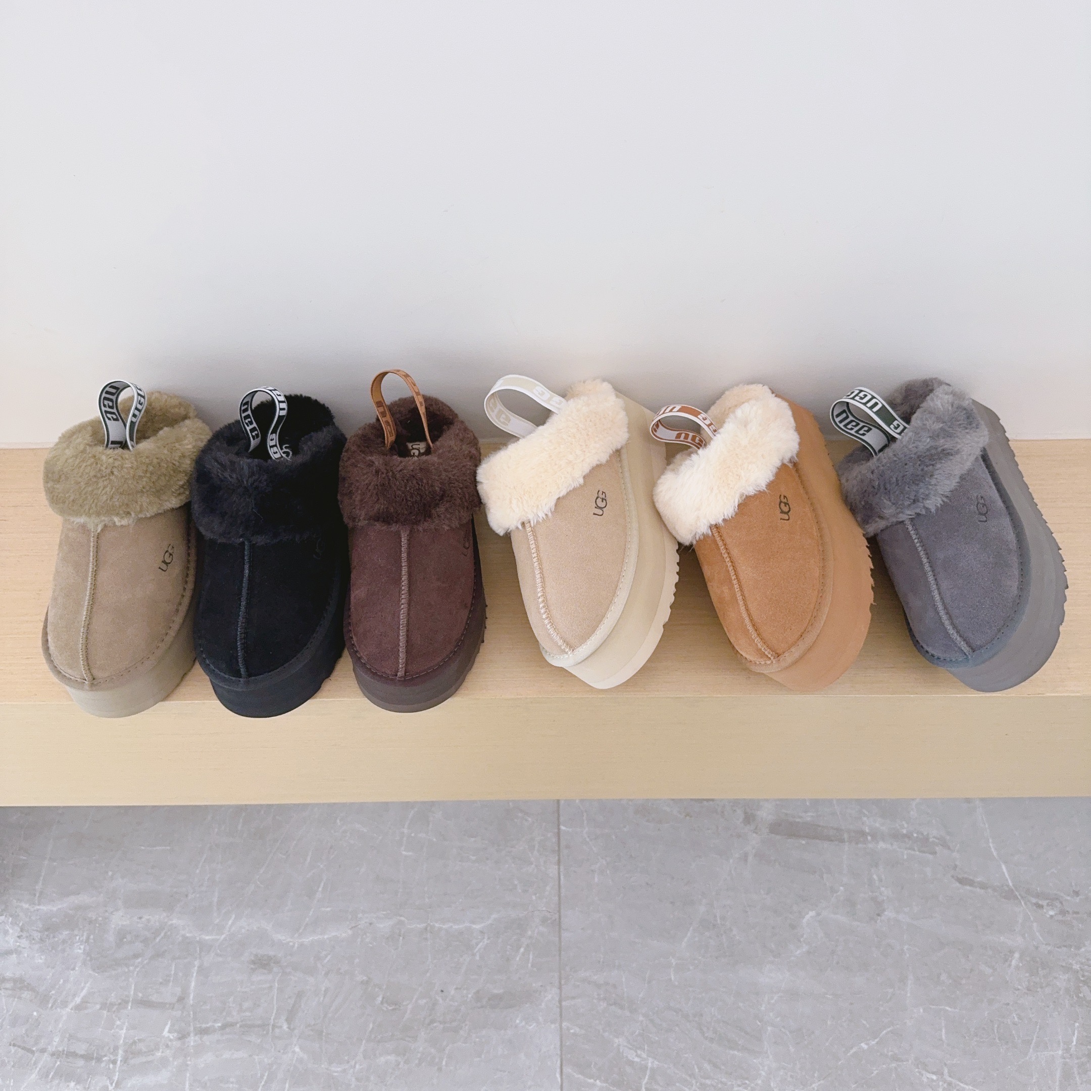 UGG Footwear Style 013