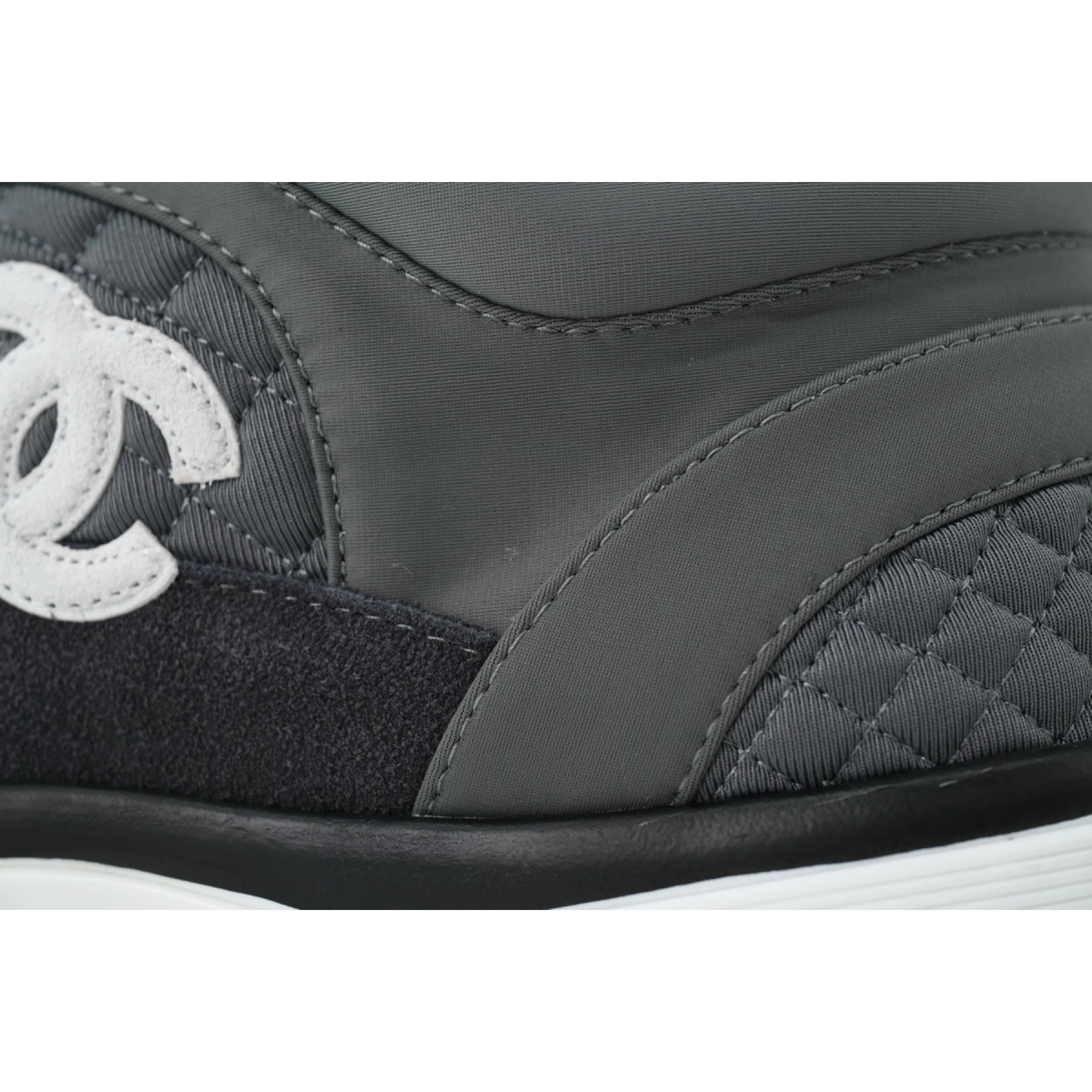 Chanel CC Logo Sneaker Grey